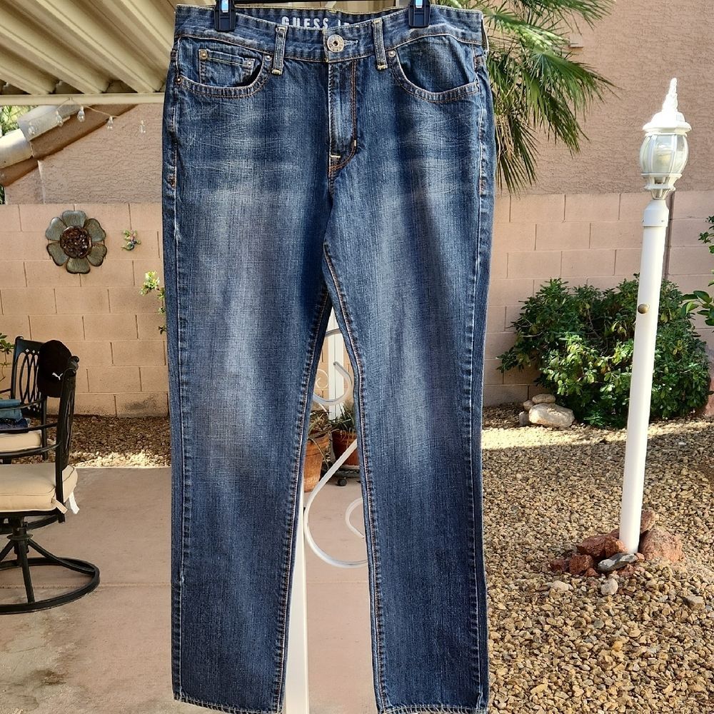 GUESS Brit Rocker 34x32 Men's Straight Jeans in Deep Blue